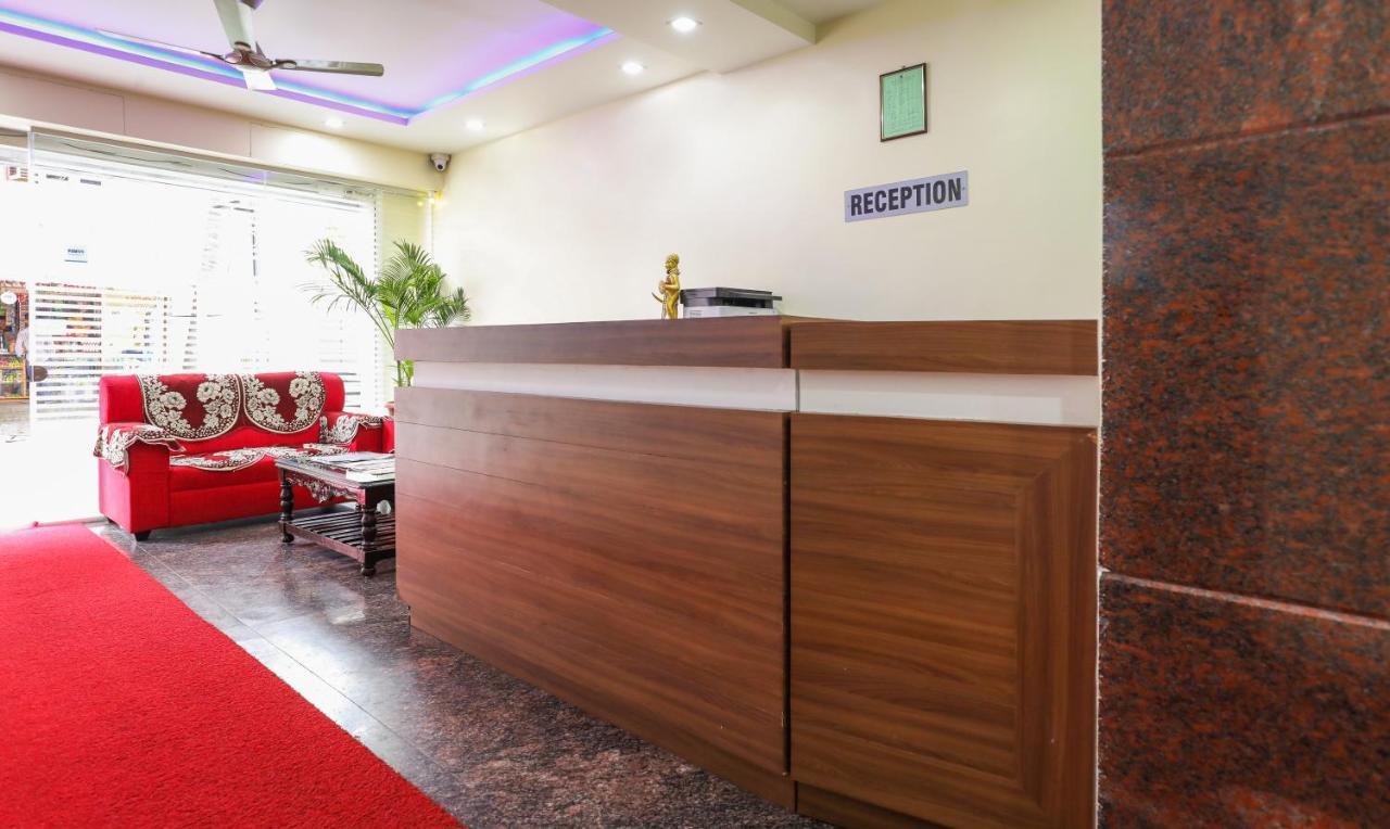Treebo Trip Kapil Royalista Hotel Ludhijána Kültér fotó